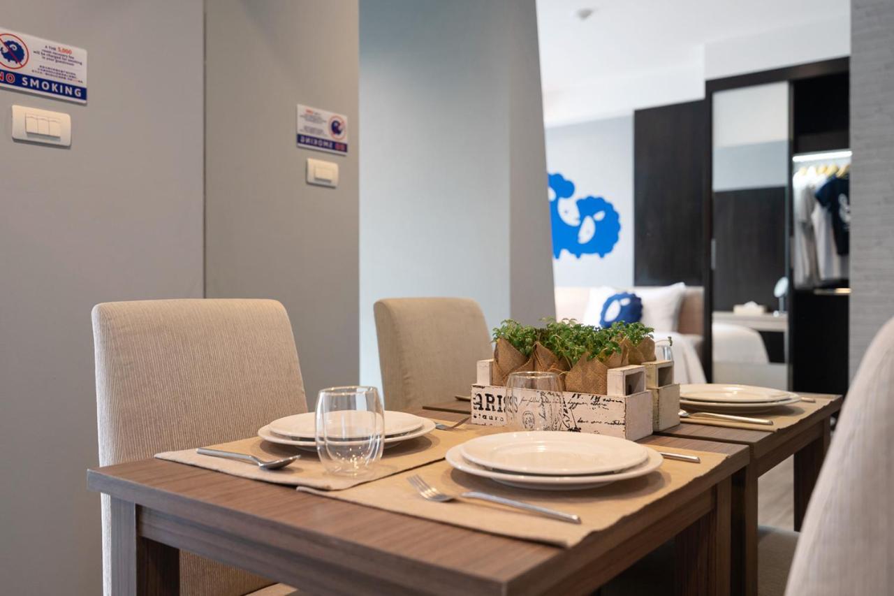 Kokotel Bangkok Dheva Thonglor Bagian luar foto