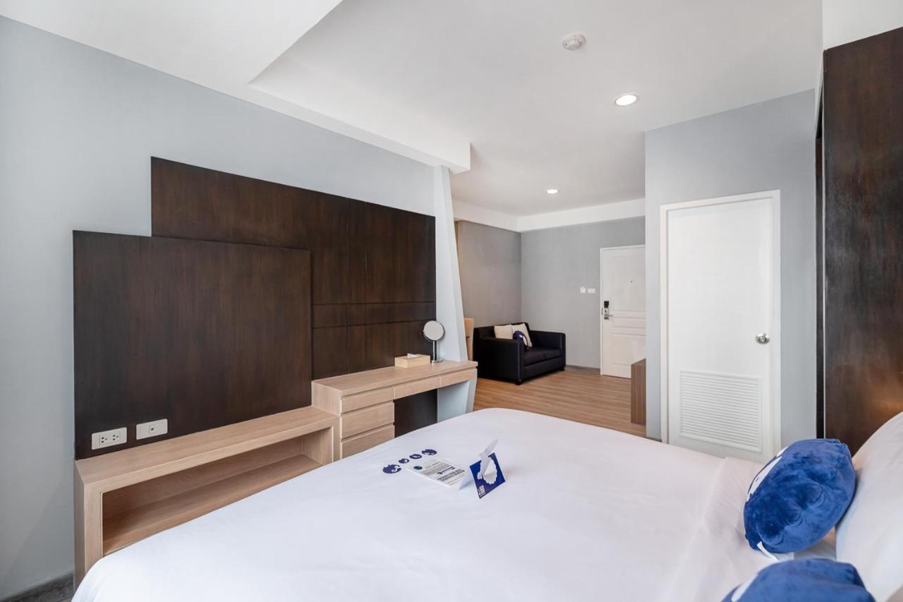 Kokotel Bangkok Dheva Thonglor Bagian luar foto