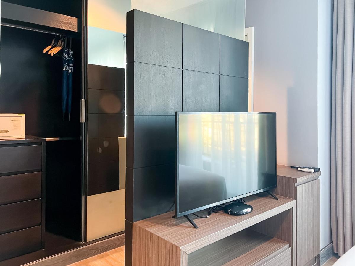 Kokotel Bangkok Dheva Thonglor Bagian luar foto