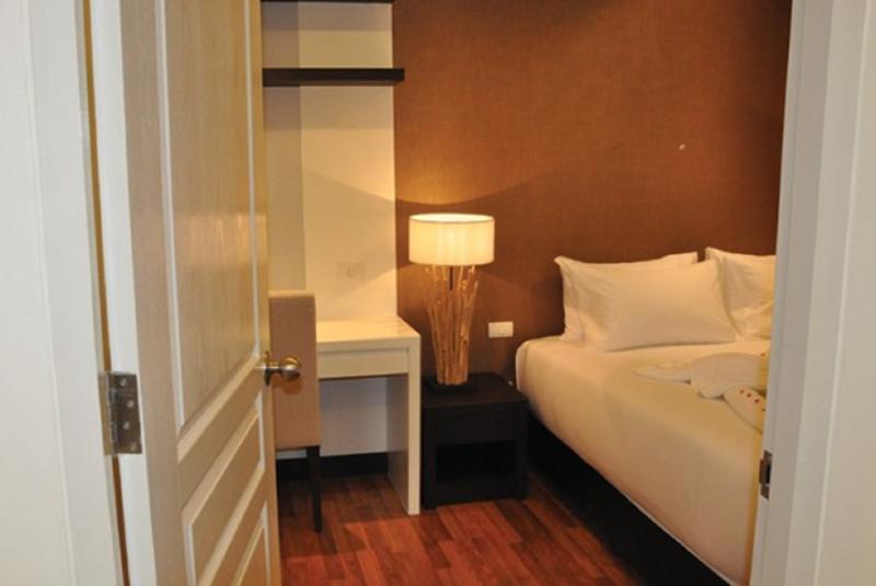 Kokotel Bangkok Dheva Thonglor Bagian luar foto